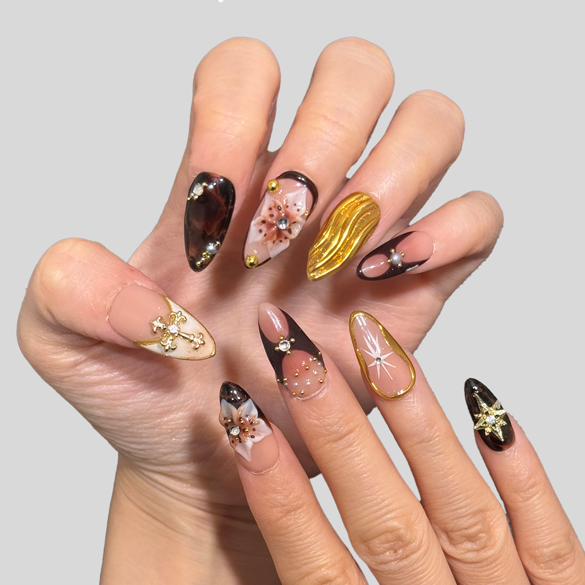 SPECIAL COLLECTION-Royalty Queen  2.5CM