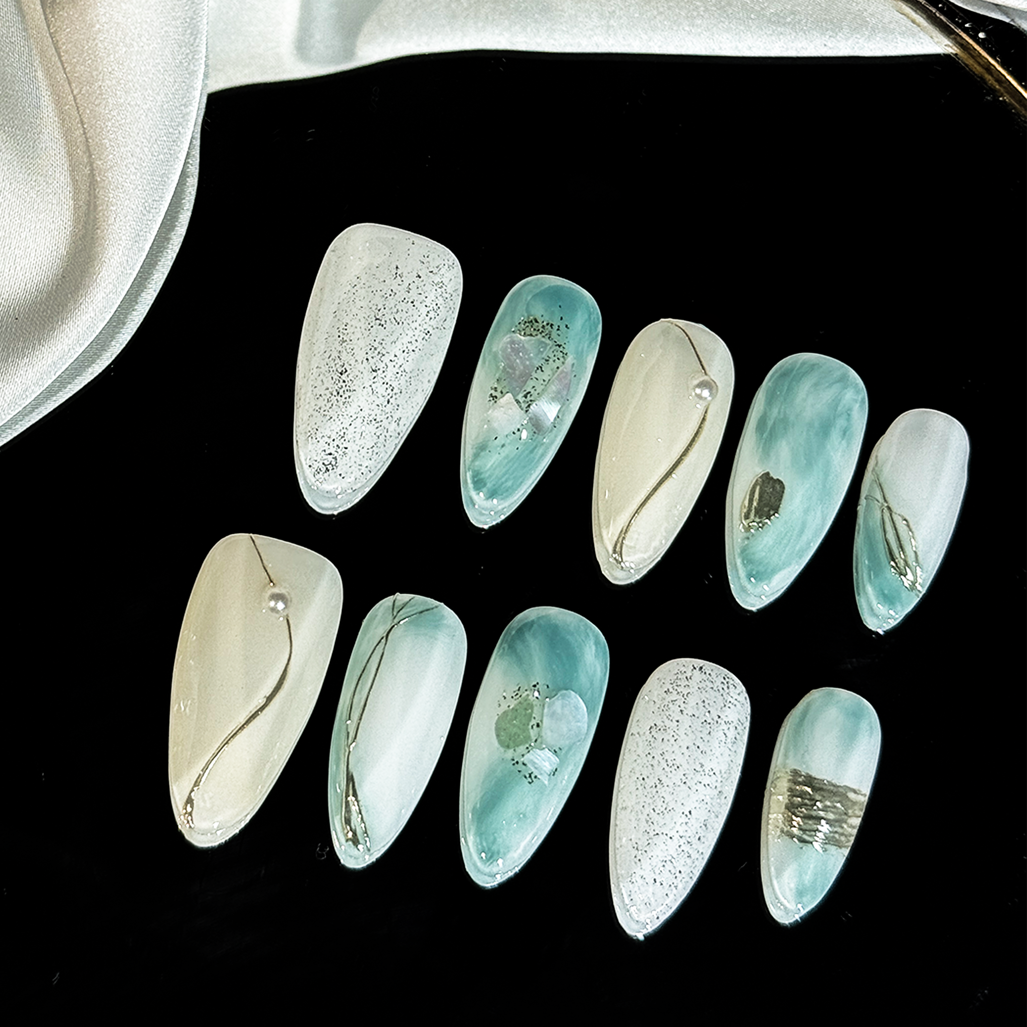 Almond Shape -Mint Whisper 2.5CM