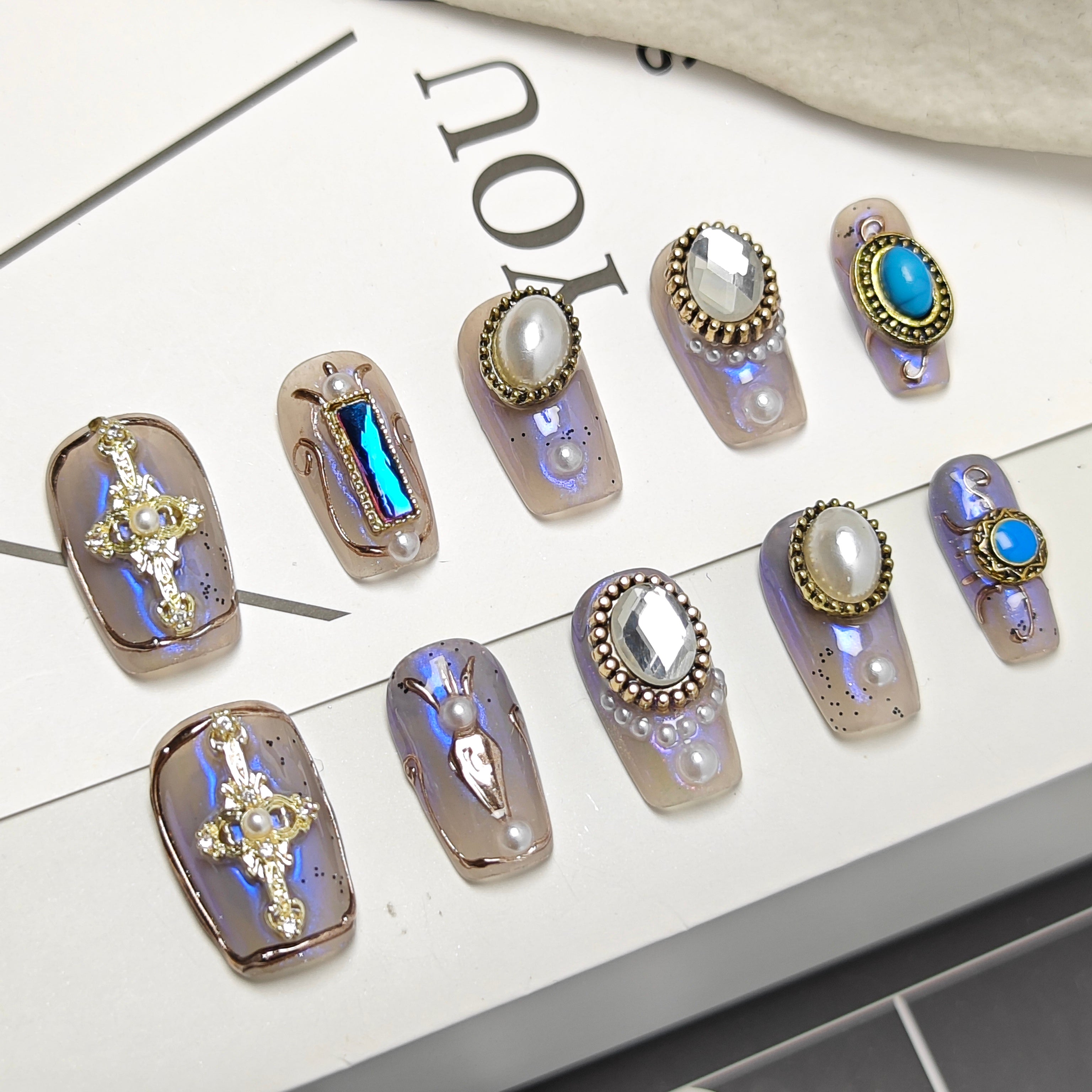 High-End Royal Opulence 3D