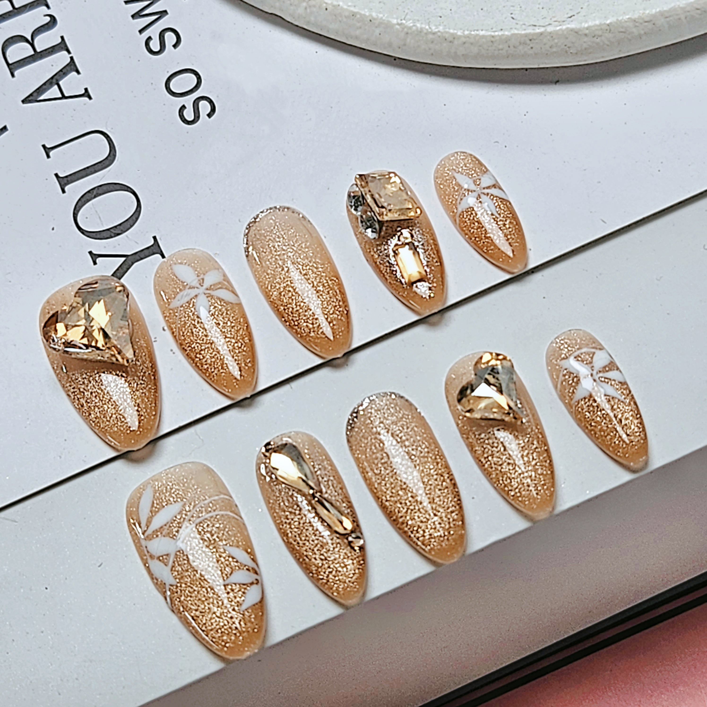 Almond Shape -Golden Sparkle 2.5CM