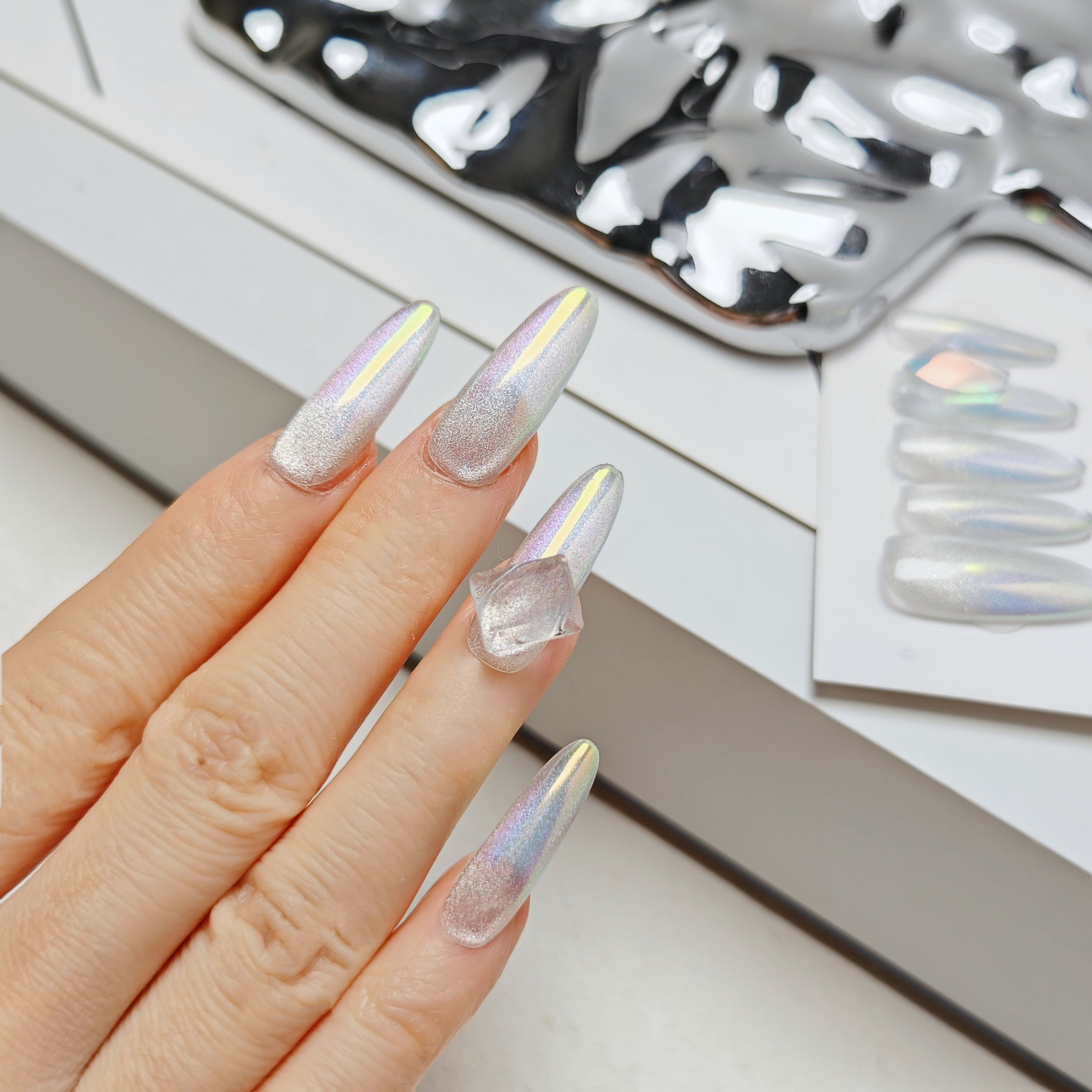 Ethereal Shine 3D Holographic